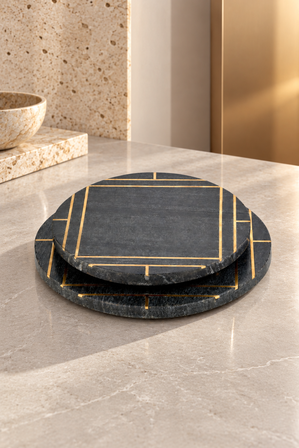 Cornella Marble World Siyah Renk 2'li Yuvarlak Mermer Sunumluk Seti 25 Cm Ve 30 Cm görsel 2