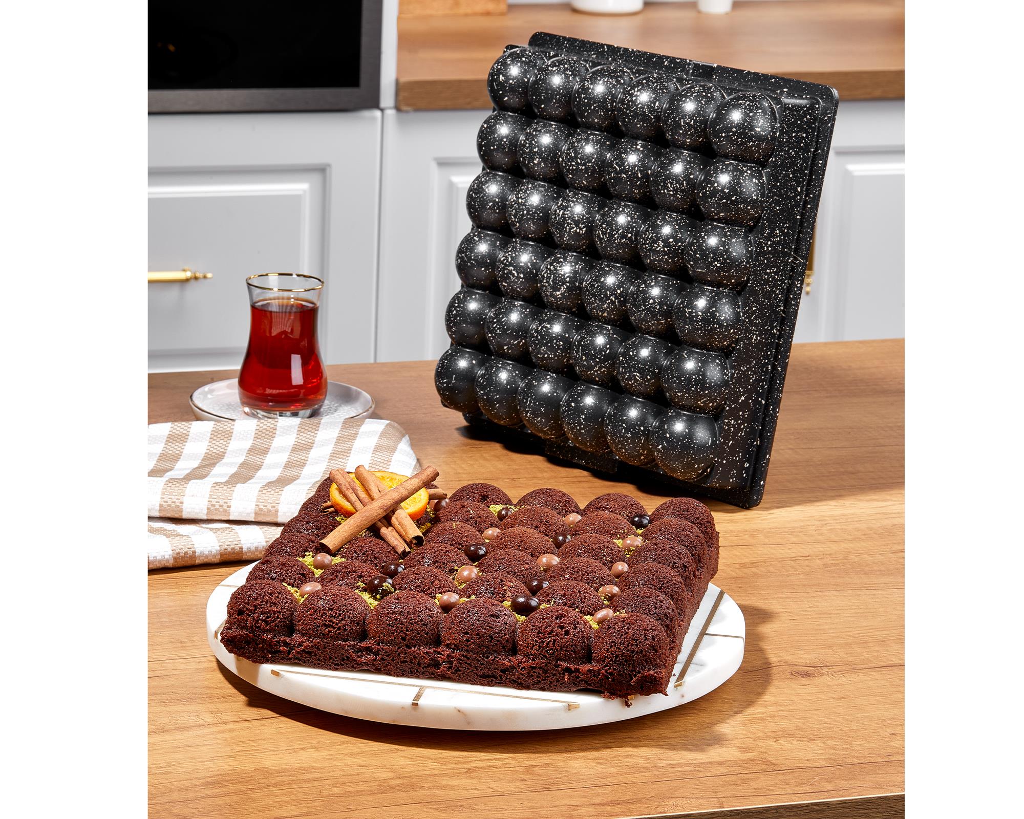 Taç Ball Döküm Kek Kalıbı Siyah görsel 2